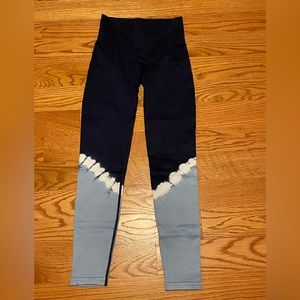 PINK Victoria’s Secret Cool & Comfy Navy Tie Dye Tights Size XS